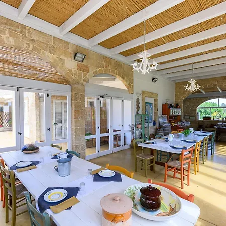 Bed & Breakfast Tenuta Calitre Melendugno